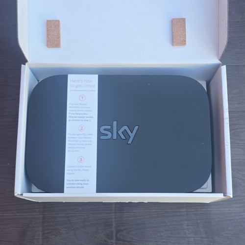 Sky hub wireless router - q,