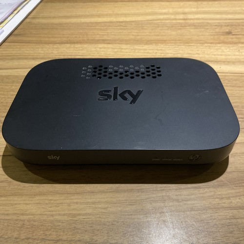 Sky hub wireless router - q,