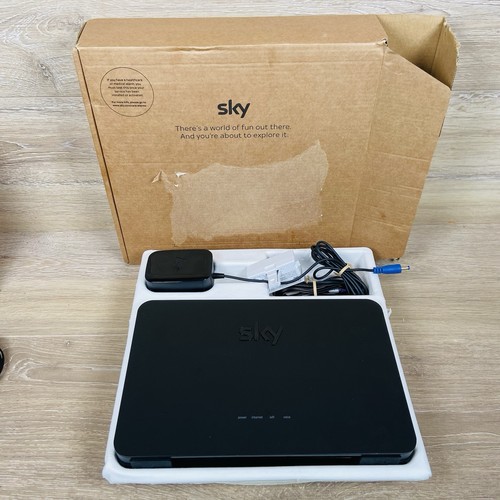 Sky broadband router hub - sky,