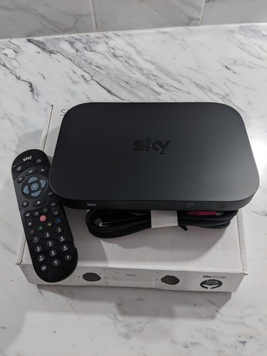 Sky mini box with remote - sky,